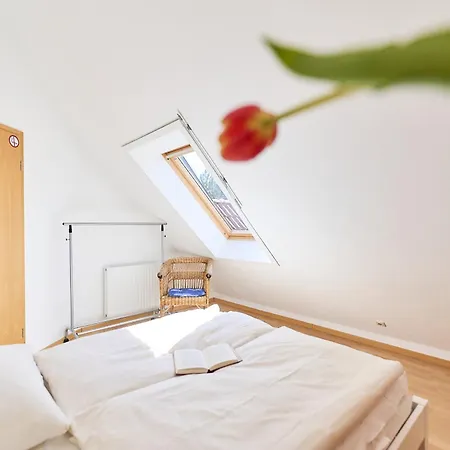 17 5, Weidenweg 22 E Apartment *