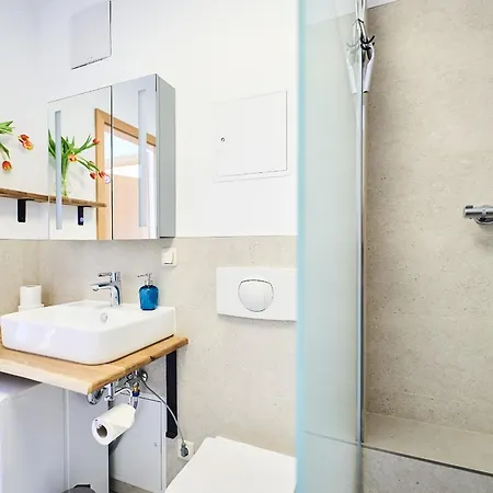 Apartment 17 5, Weidenweg 22 E *